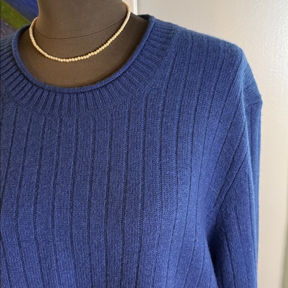 LL Bean Wool/ Cashmere Blend Rib Knit Crew Neck Sweater SZ Large - Picture 2 of 6